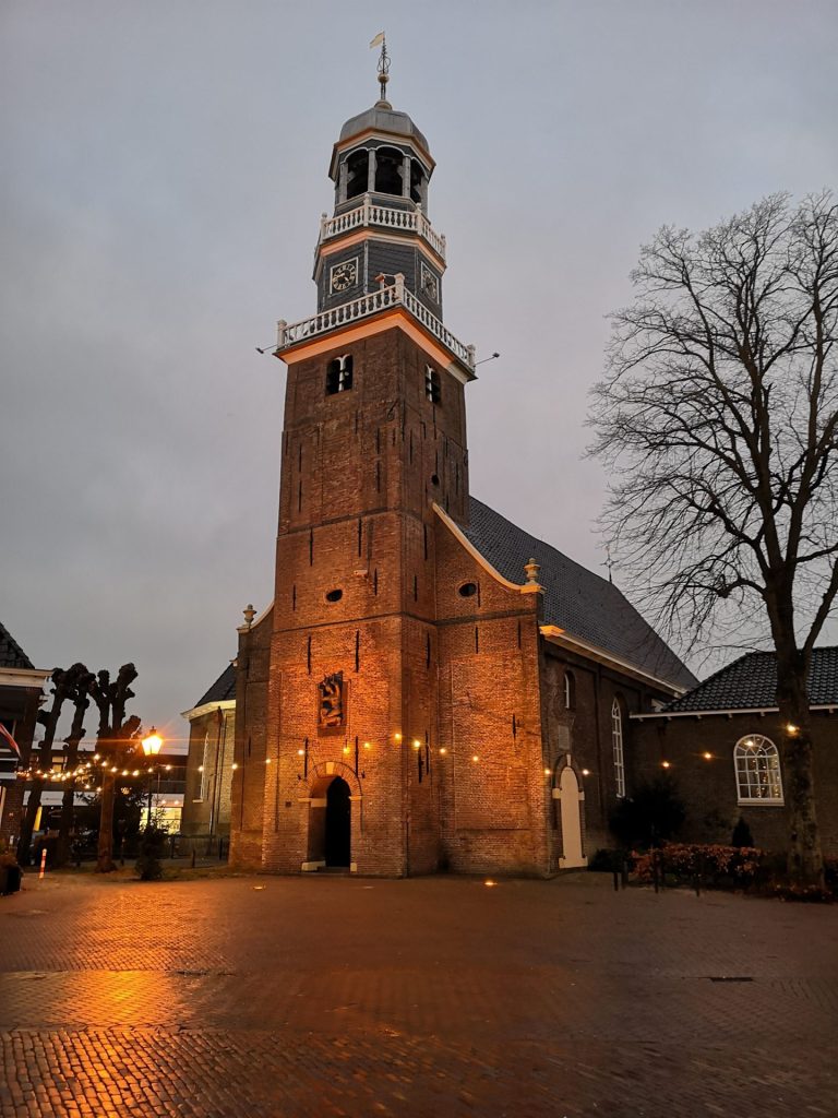 Pexels lemmer 6198100 768x1024